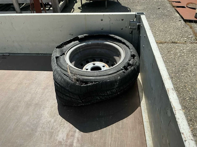 Hulco medax 3 aanhangwagen (85-wv-kp) - afbeelding 10 van  10