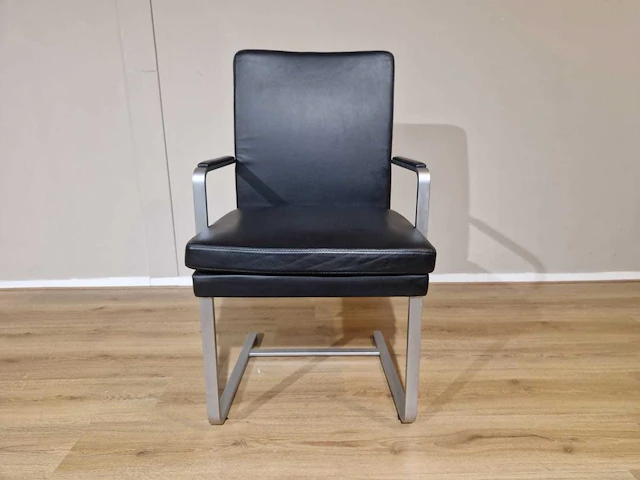 Hulsta - d13-42 - eetkamerstoelen - showroommodellen (4x) - afbeelding 4 van  11