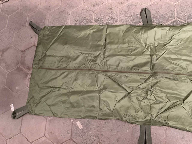 Human pouch (10x) - afbeelding 3 van  4