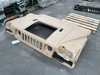 Hummer motorkap - afbeelding 1 van  5