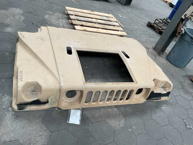 Hummer motorkap - afbeelding 3 van  5
