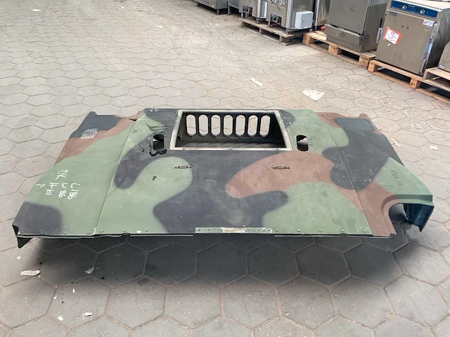 Hummer motorkap - afbeelding 6 van  6