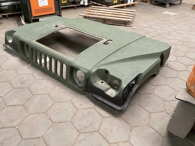 Hummer motorkap - afbeelding 1 van  6
