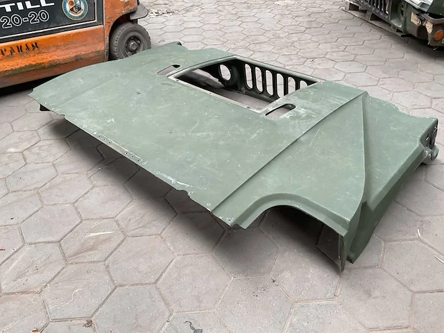 Hummer motorkap - afbeelding 4 van  6
