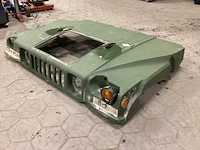 Hummer motorkap - afbeelding 1 van  4