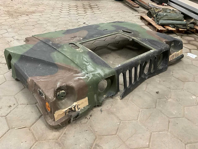 Hummer motorkap - afbeelding 2 van  5