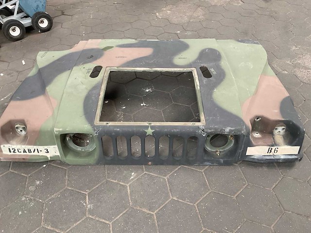 Hummer motorkap - afbeelding 2 van  8
