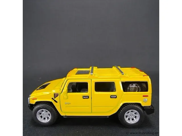 Hummer suv (2008) geel - afbeelding 2 van  5
