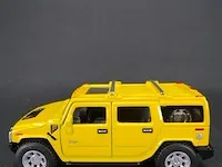 Hummer suv (2008) geel - afbeelding 2 van  5