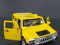 Hummer suv (2008) geel - afbeelding 4 van  5
