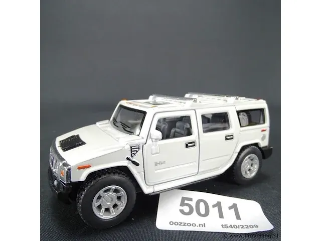 Hummer suv (2008) wit - afbeelding 1 van  5