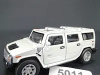 Hummer suv (2008) wit