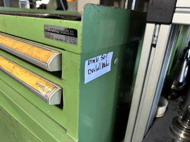Huni ladenkast met machinegereedschappen - afbeelding 5 van  11