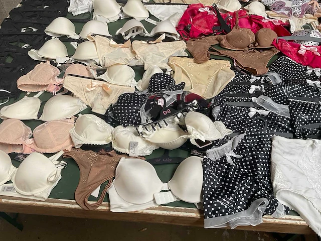 Hunkemoller & jill ashley lingerie (180x) - afbeelding 9 van  21