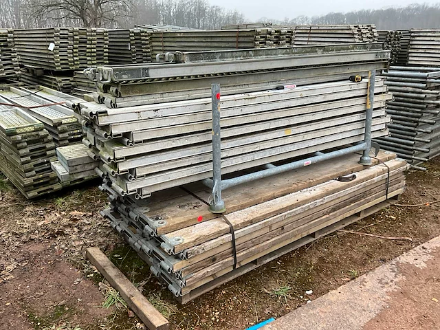 Hünnebeck bosta aluminium vloerdelen (108x) - afbeelding 6 van  6
