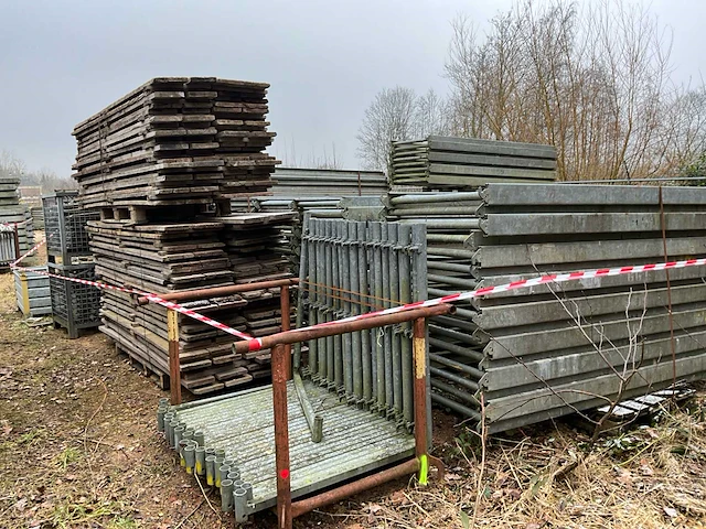 Hünnebeck bosta steiger - afbeelding 9 van  15