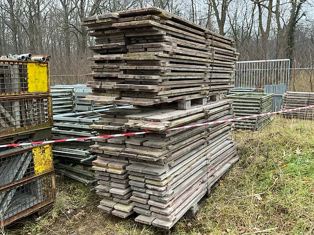 Hünnebeck bosta steiger - afbeelding 14 van  17