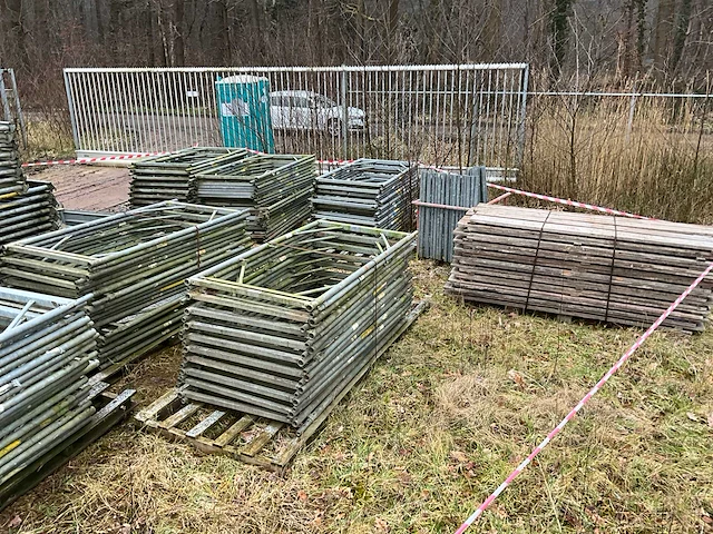 Hünnebeck bosta steiger - afbeelding 17 van  17