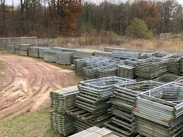 Hünnebeck steigermateriaal - afbeelding 1 van  37