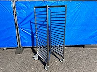Hüpfer 18-plaats regaalwagen - afbeelding 1 van  3