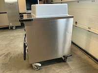 Hupfer verwarmde stapelaar bordenverwarmer - afbeelding 8 van  13