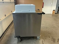 Hupfer verwarmde stapelaar bordenverwarmer - afbeelding 9 van  13
