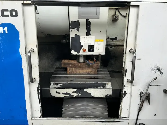Hurco - vm-1 - cnc bewerkingscentra - afbeelding 11 van  16