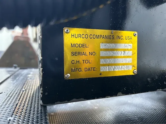 Hurco - vm-10 - cnc bewerkingscentra - afbeelding 15 van  22