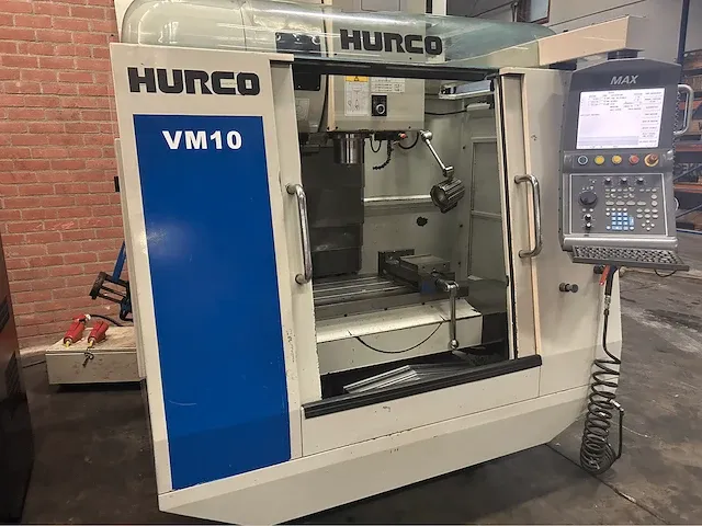 Hurco - vm-10 - cnc bewerkingscentra - afbeelding 16 van  22