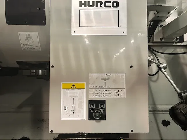 Hurco - vm-10 - cnc bewerkingscentra - afbeelding 21 van  22