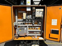 Hurco - vmx-30 - cnc milling machines - 2001 - afbeelding 9 van  10