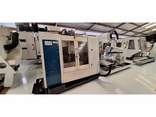 Hurco bmc30/ssm cnc freesmachine - afbeelding 1 van  8