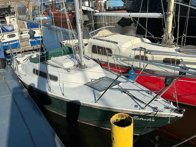 Hurley 700 zeiljacht - afbeelding 1 van  18
