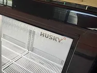 Husky - verlichte bar met barkoelkast en bartafel - afbeelding 8 van  23