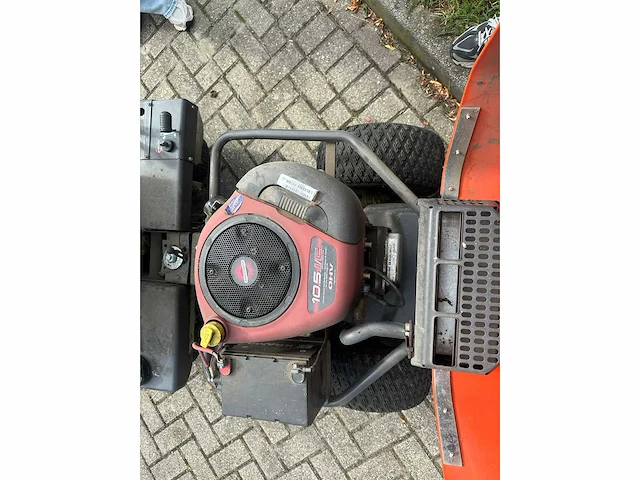 Husqvarna - rider 11c - zitmaaier - afbeelding 4 van  6