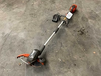 Husqvarna 110il bosmaaier, accu - afbeelding 2 van  4