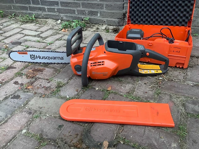Husqvarna 136li kettingzaag - afbeelding 2 van  5