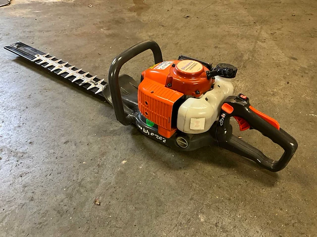 Husqvarna 226hd60s heggenschaar - afbeelding 2 van  4