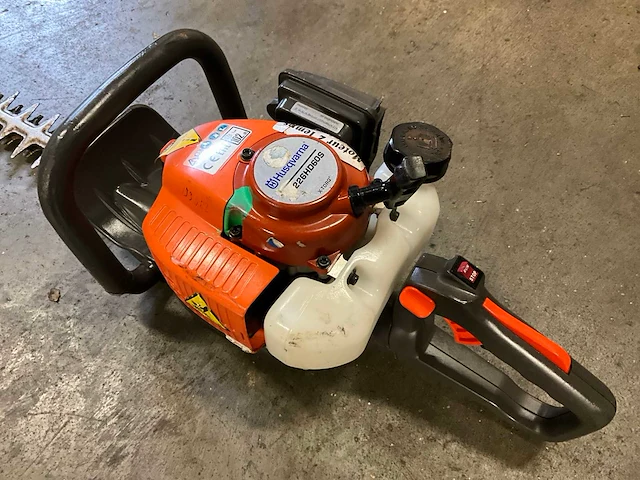Husqvarna 226hd60s heggenschaar - afbeelding 3 van  4