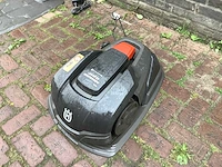 Husqvarna 305 robotmaaier - afbeelding 1 van  3