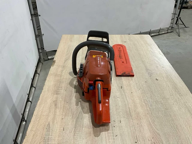 Husqvarna 350 kettingzaag - afbeelding 4 van  7