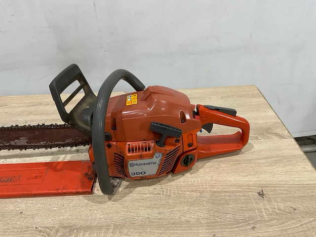 Husqvarna 350 kettingzaag - afbeelding 5 van  7