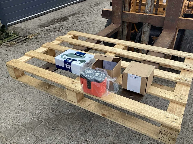 Husqvarna accu's en laders - afbeelding 1 van  8