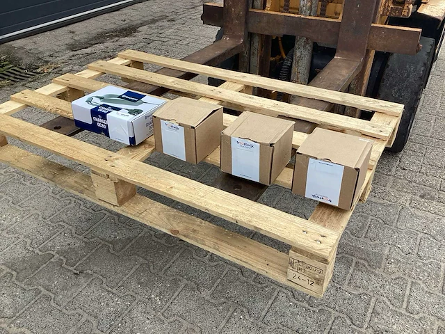 Husqvarna accu's en laders - afbeelding 7 van  8