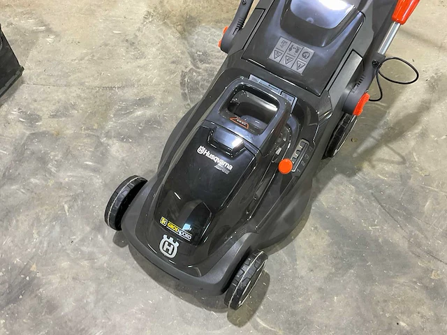 Husqvarna aspire lc34-p4a accu grasmaaier body - afbeelding 3 van  6