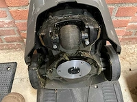 Husqvarna automower 105 robotmaaier - afbeelding 4 van  5