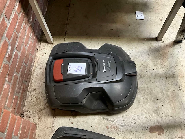 Husqvarna automower 315 robotmaaier - afbeelding 1 van  6