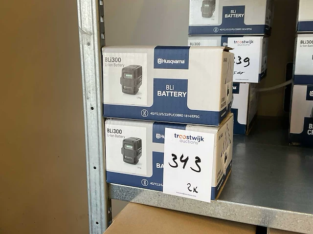 Husqvarna bli300 accu (2x) - afbeelding 2 van  2