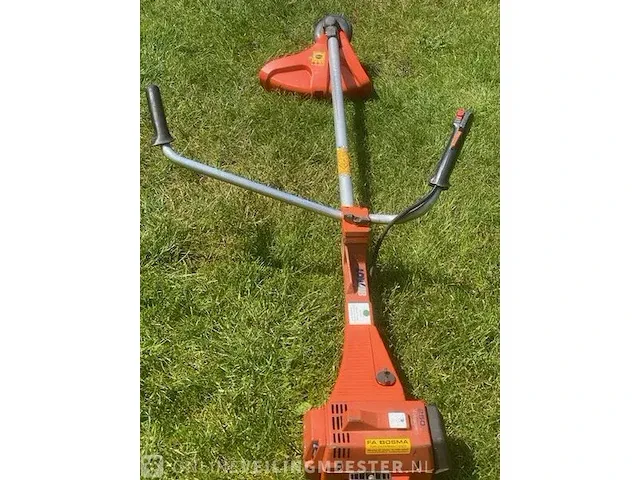 Husqvarna bosmaaier 250r met draadkop husqvarna, 250r prof, oranje - afbeelding 1 van  4