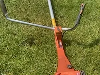 Husqvarna bosmaaier 250r met meskop husqvarna, 250r prof, oranje - afbeelding 1 van  4